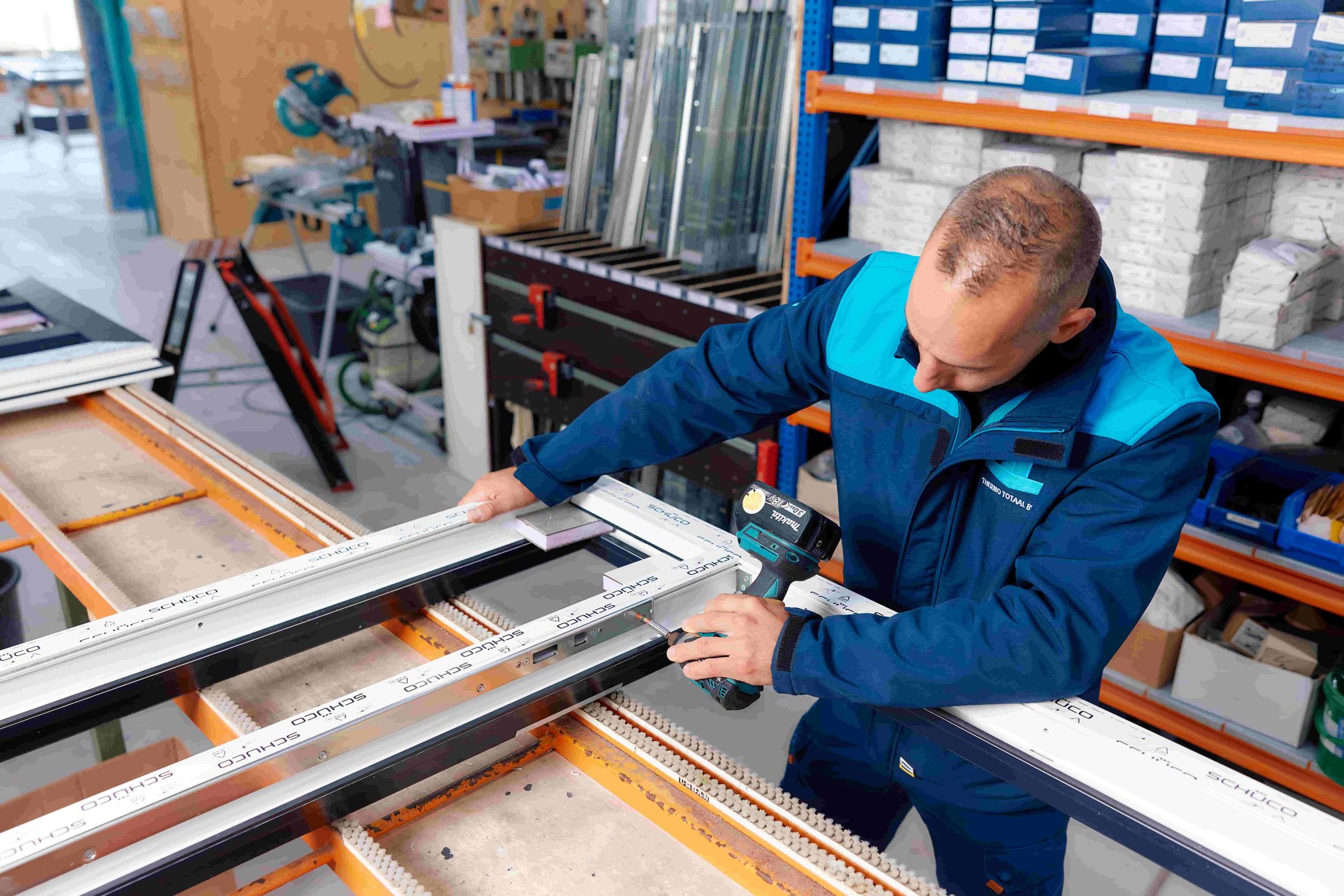 kunststof-kozijnen-produceren-fabriek-1